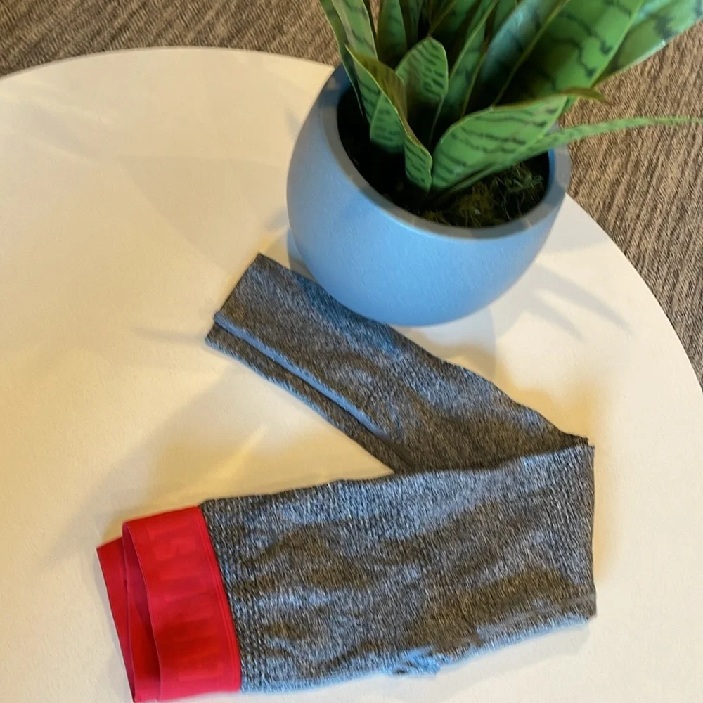 Gray and red woman leggings stretch comfortable for walking 🚶‍♀️or work out